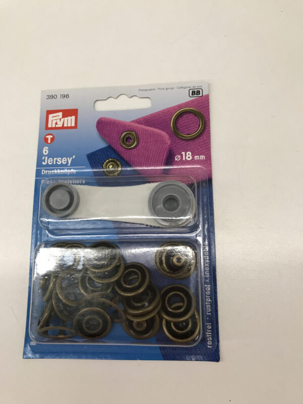 snap fasteners